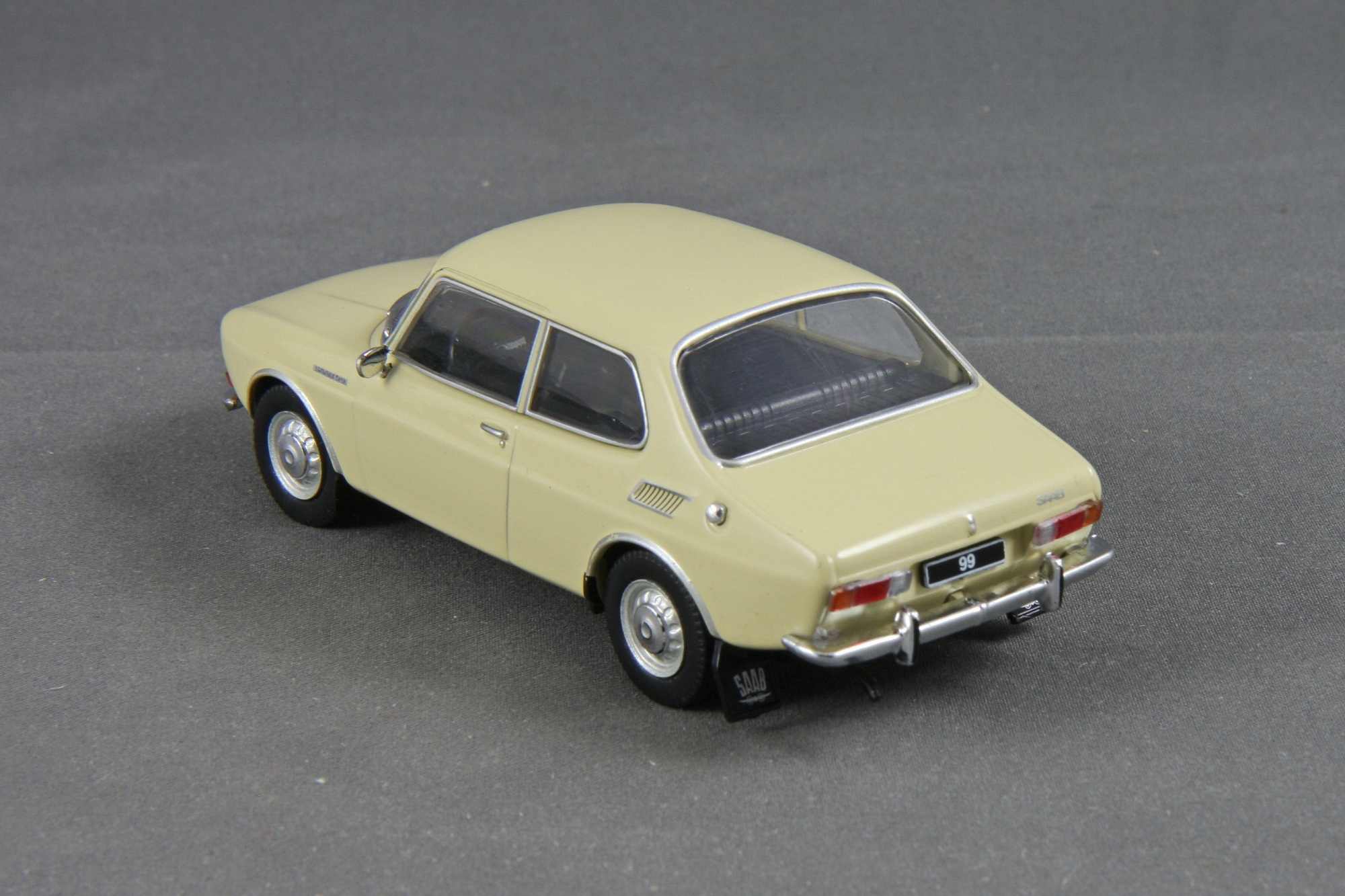 99 - 1969 2-door 2.0 L Bild 2