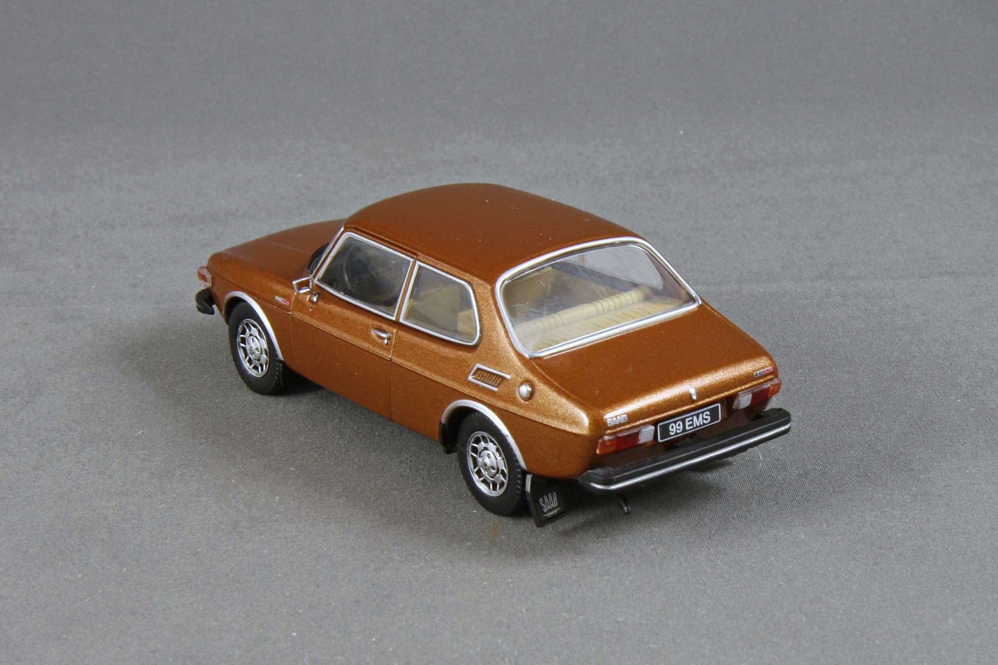 99 - 1972 2-door ems Bild 2