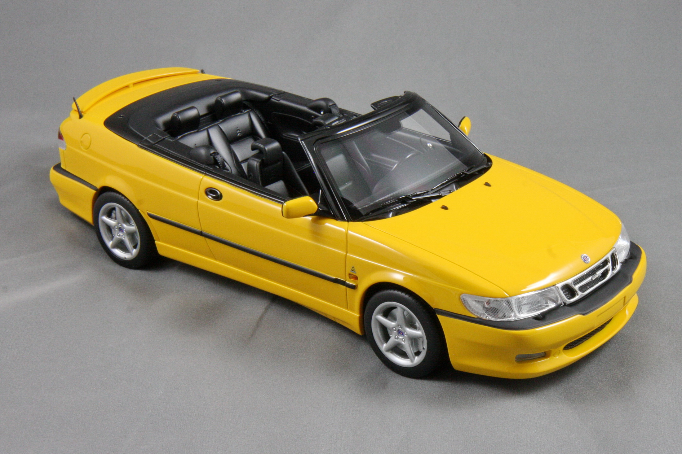 9-3 - 1999 Cabrio Viggen Bild 2