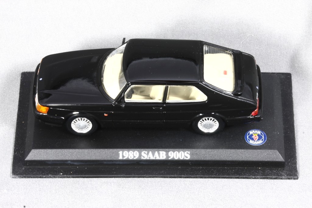 900 - 1989 3-door S Bild 4