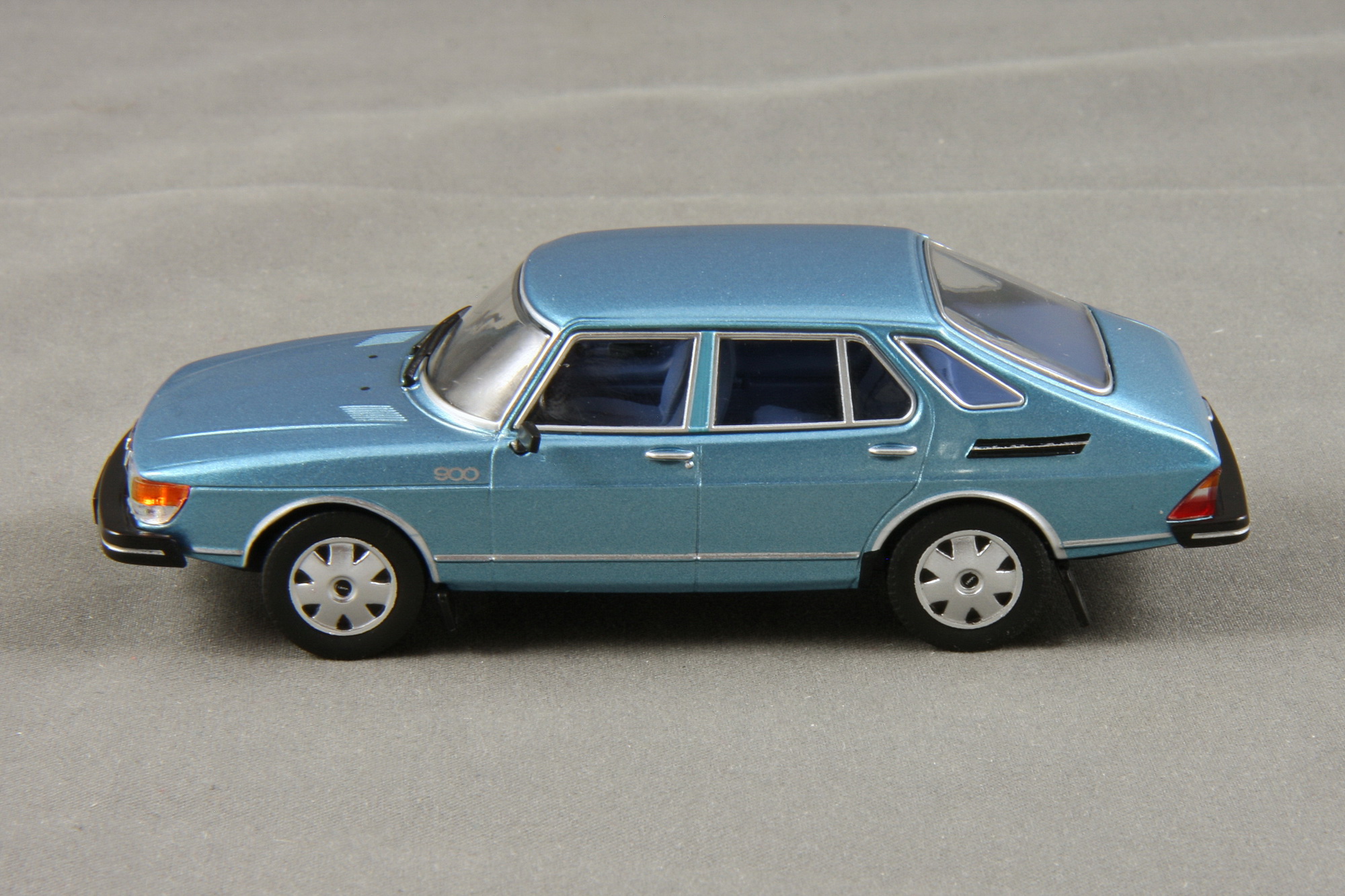 900 - 1979 5-door Gls Bild 4