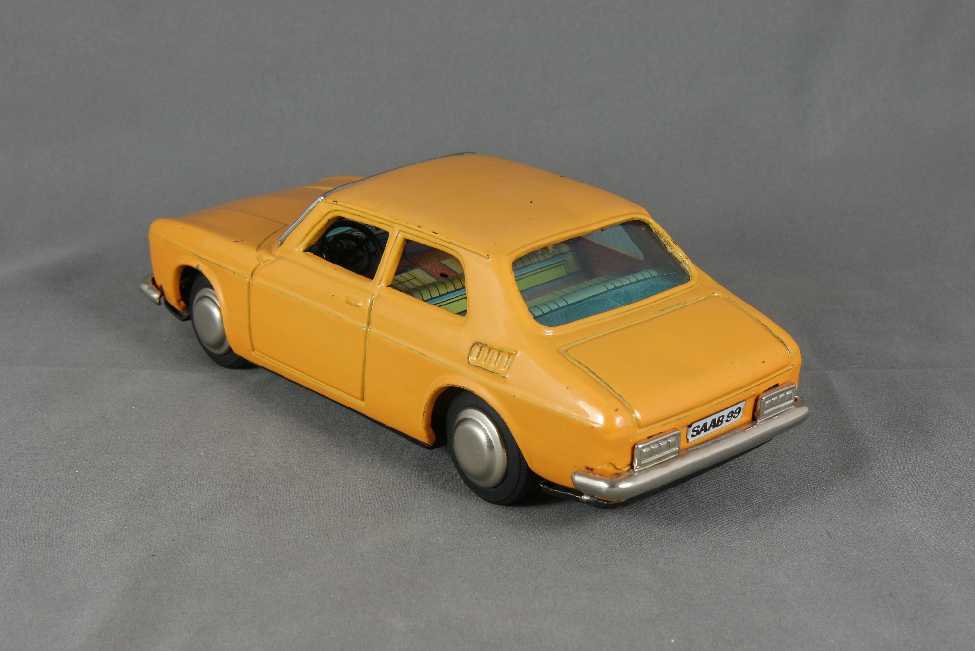 99 - 1969 2-door (V1 - friction-motor) Bild 14