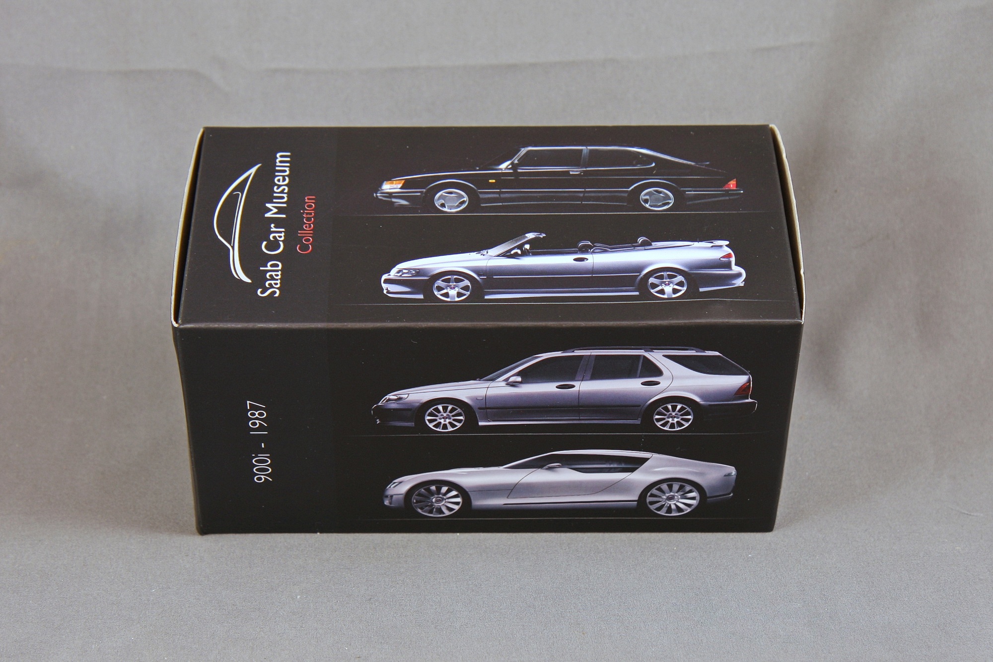 900 - 1989 4-door i 16 Bild 12