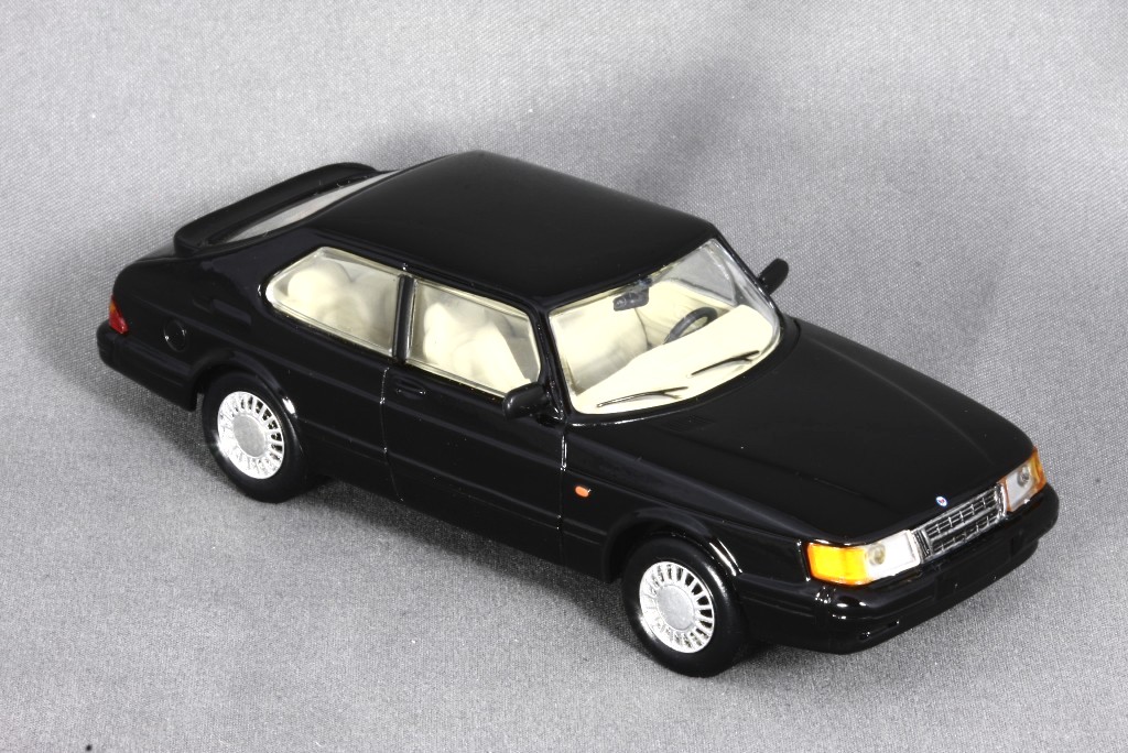 900 - 1989 3-door S Bild 14